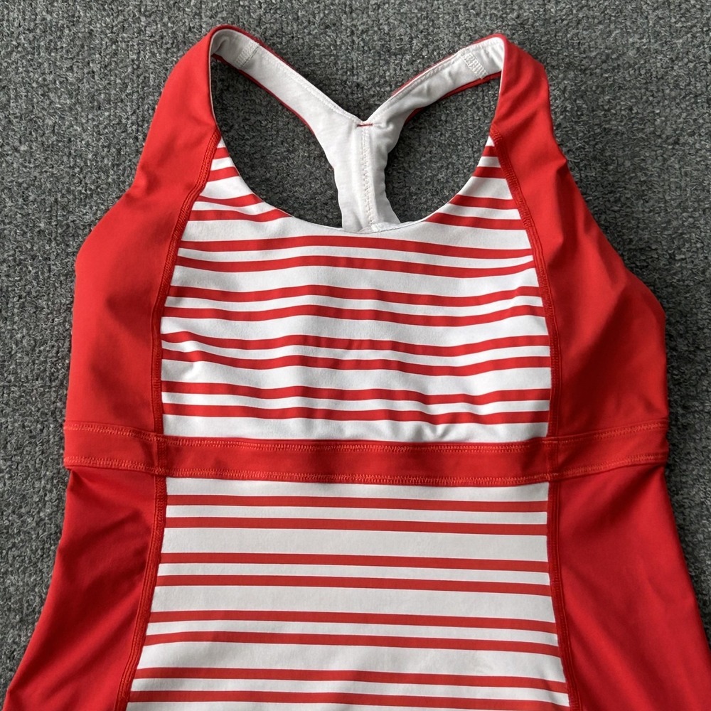 Lululemon Run Tank Built-In Bra Red White Stripe Criss Cross Back‎ Women's - Picture 2 of 11